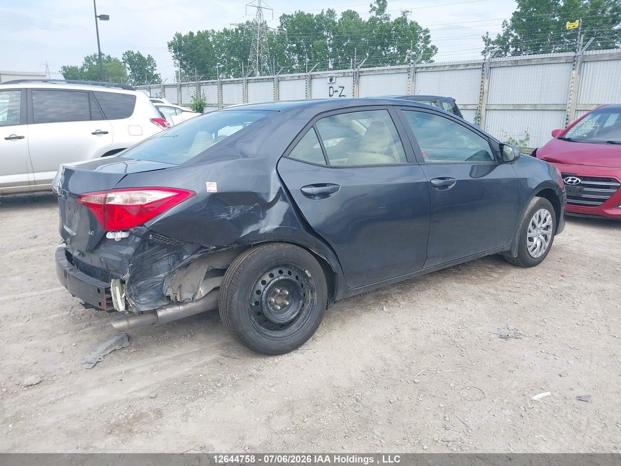 2017 TOYOTA COROLLA LE thumbnail 5
