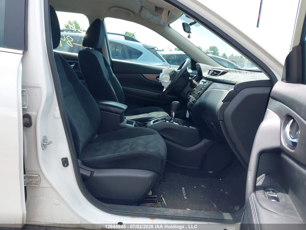 2015 NISSAN ROGUE S/SL/SV thumbnail 6