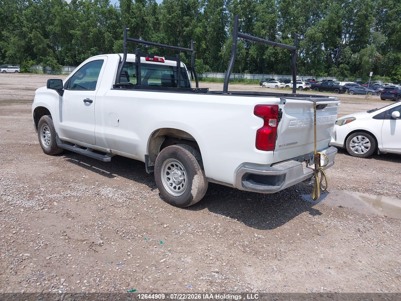 2025 CHEVROLET Silverado C1500 thumbnail 4