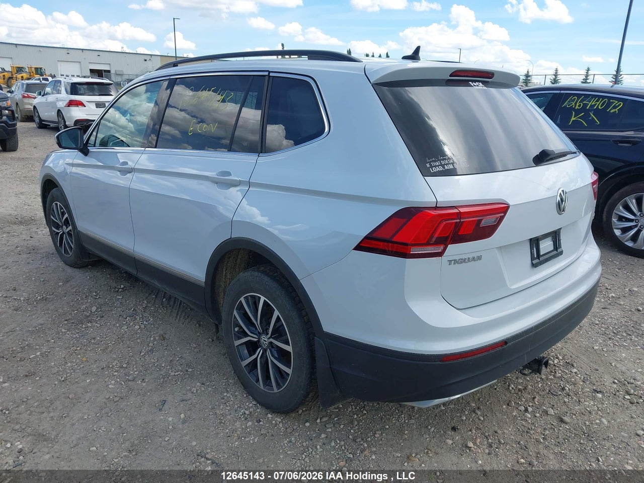 2018 VOLKSWAGEN TIGUAN COMFORTLINE thumbnail 4