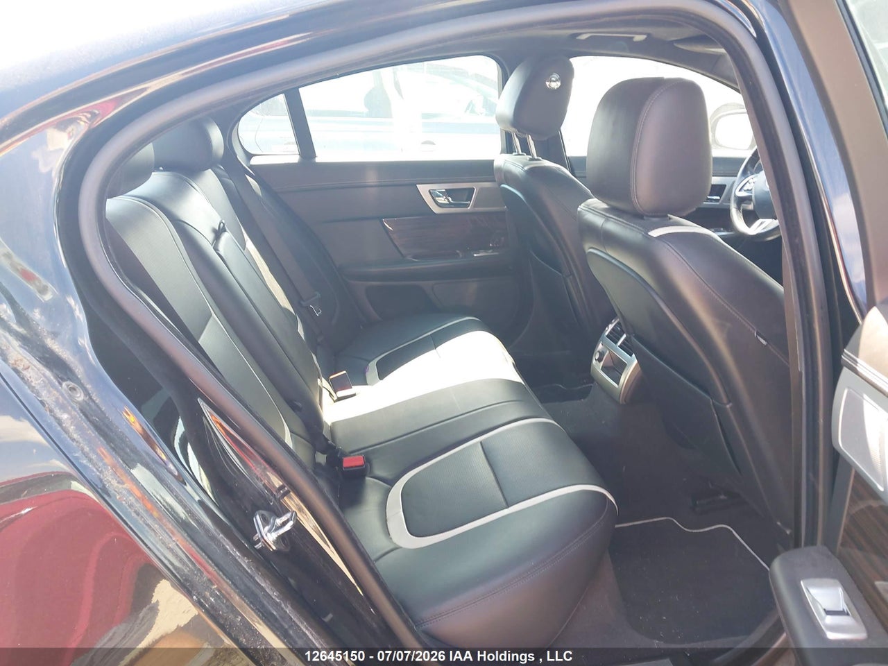 2013 JAGUAR XF thumbnail 9