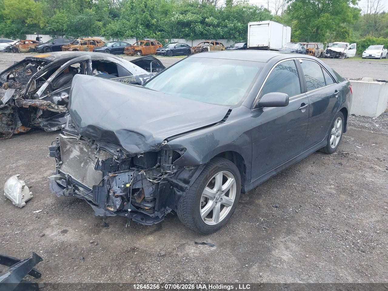 2009 TOYOTA CAMRY SE thumbnail 3