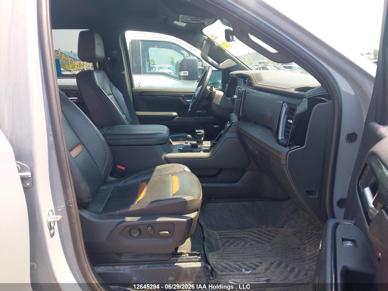 2024 GMC SIERRA K1500 AT4 thumbnail 6
