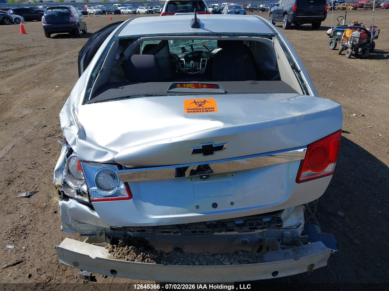 2015 CHEVROLET CRUZE 1LT thumbnail 12
