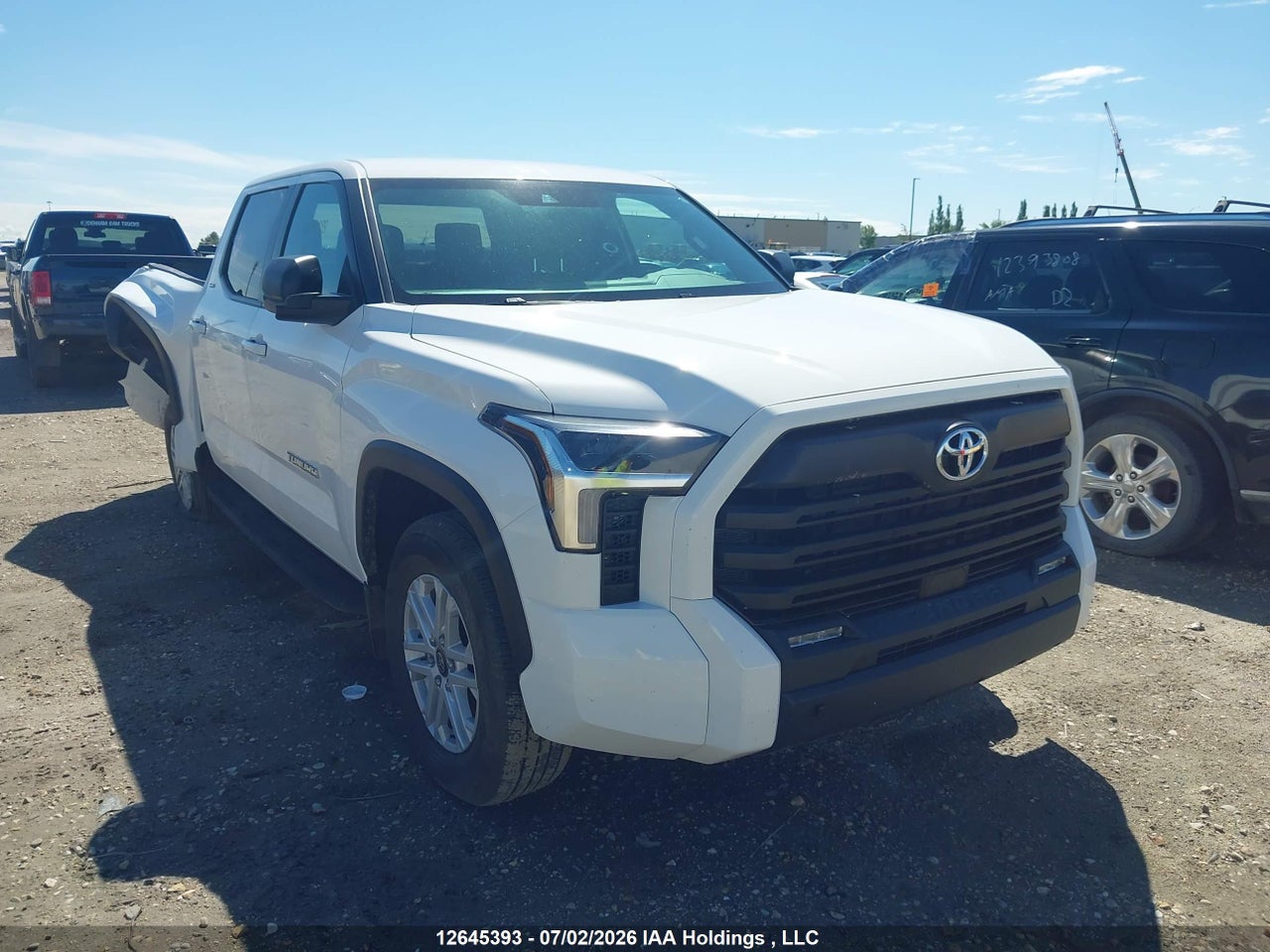2025 TOYOTA TUNDRA SR 4X4 thumbnail 2