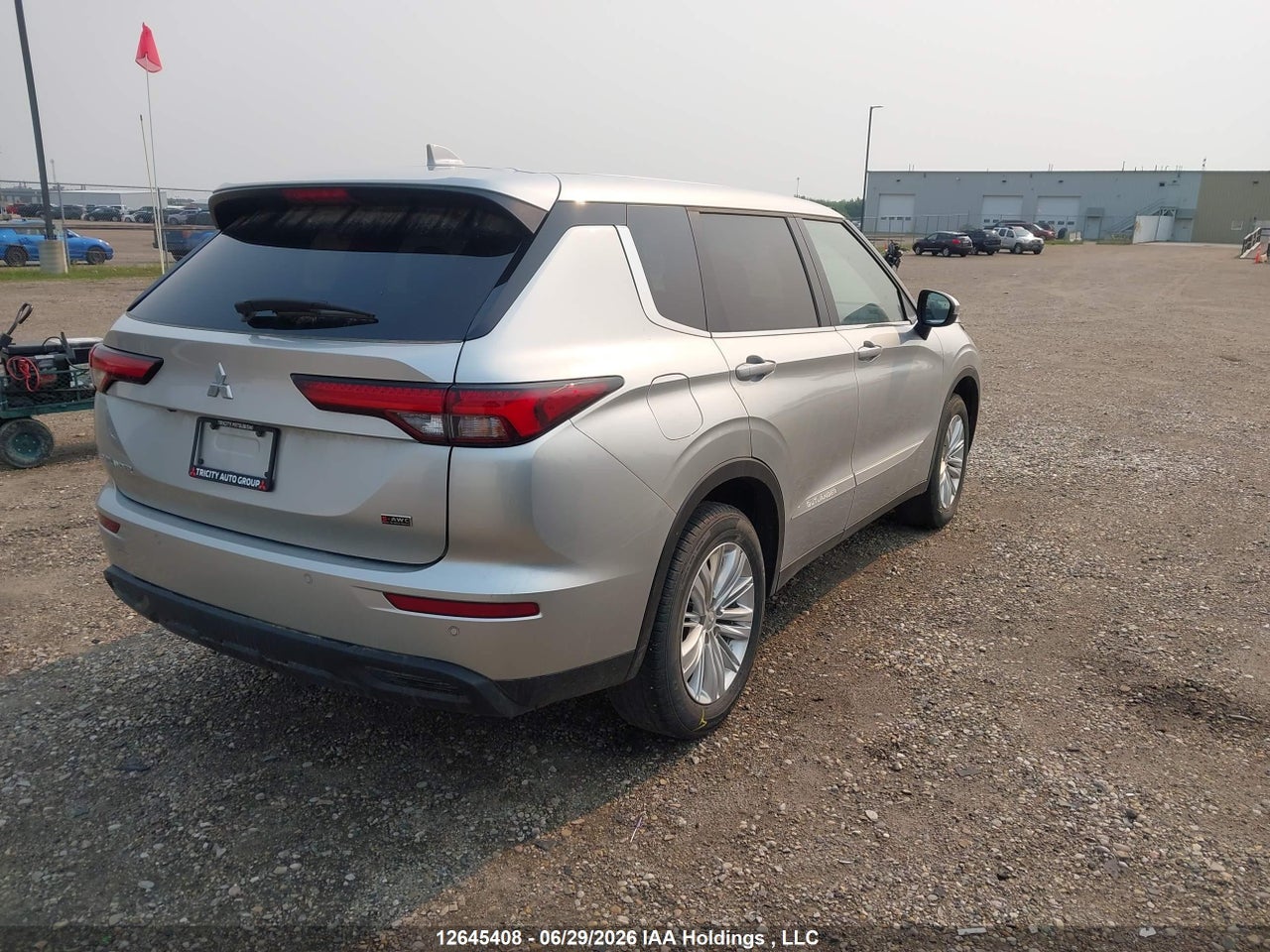 2024 MITSUBISHI OUTLANDER ES thumbnail 5
