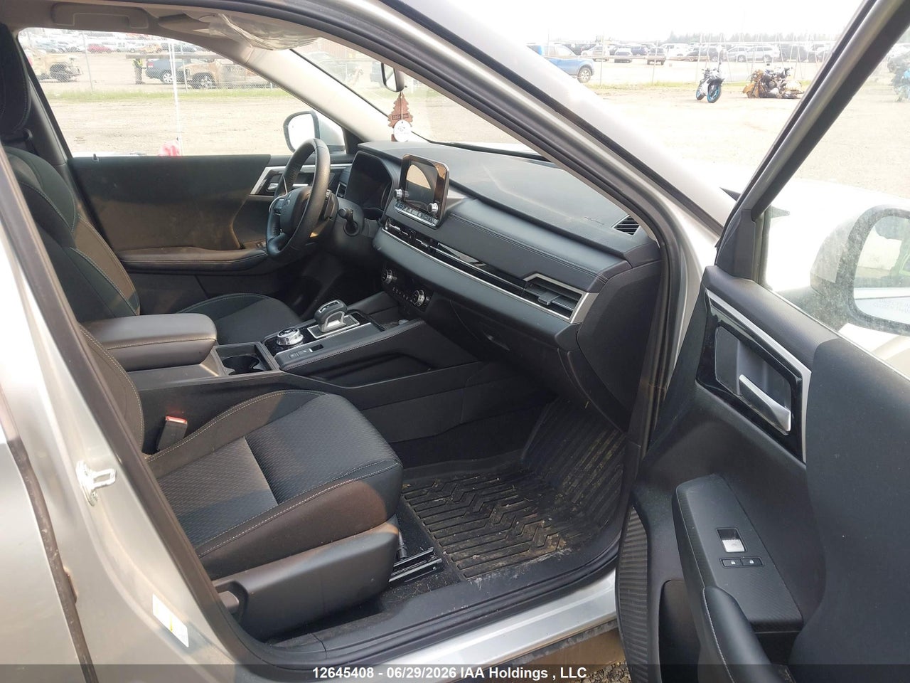 2024 MITSUBISHI OUTLANDER ES thumbnail 6