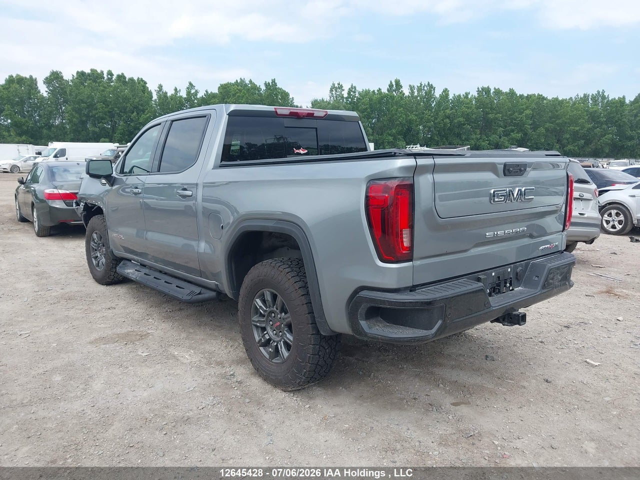 2026 GMC SIERRA K1500 AT4X thumbnail 4