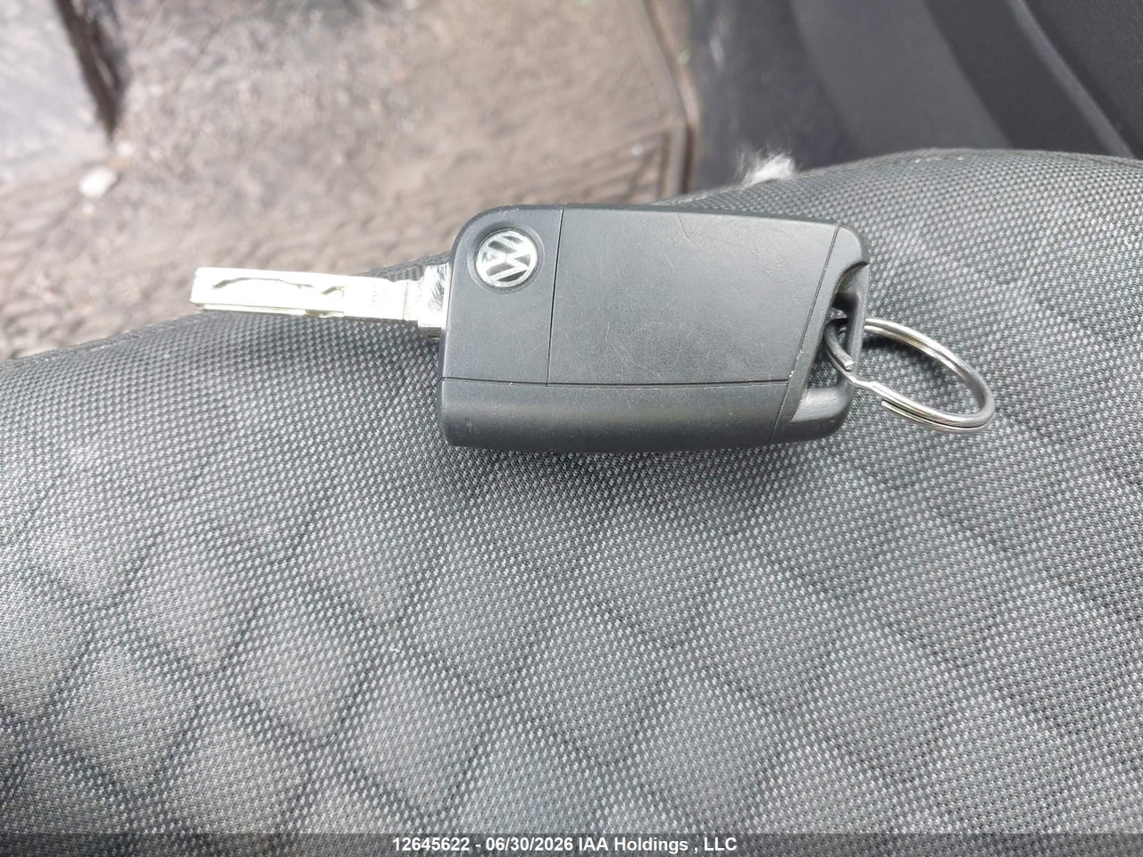 2018 VOLKSWAGEN TIGUAN S thumbnail 12