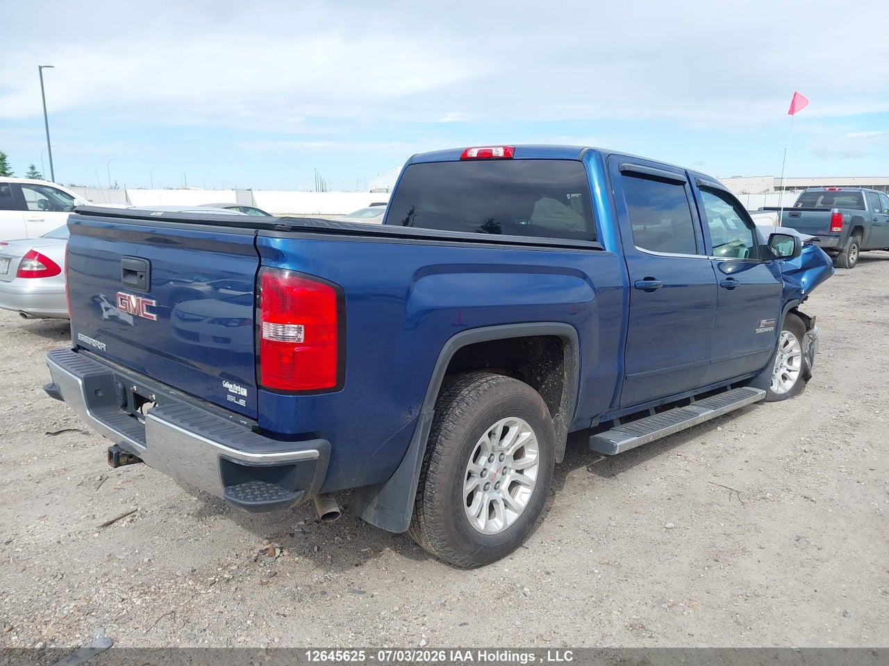 2017 GMC SIERRA 1500 SLE thumbnail 5
