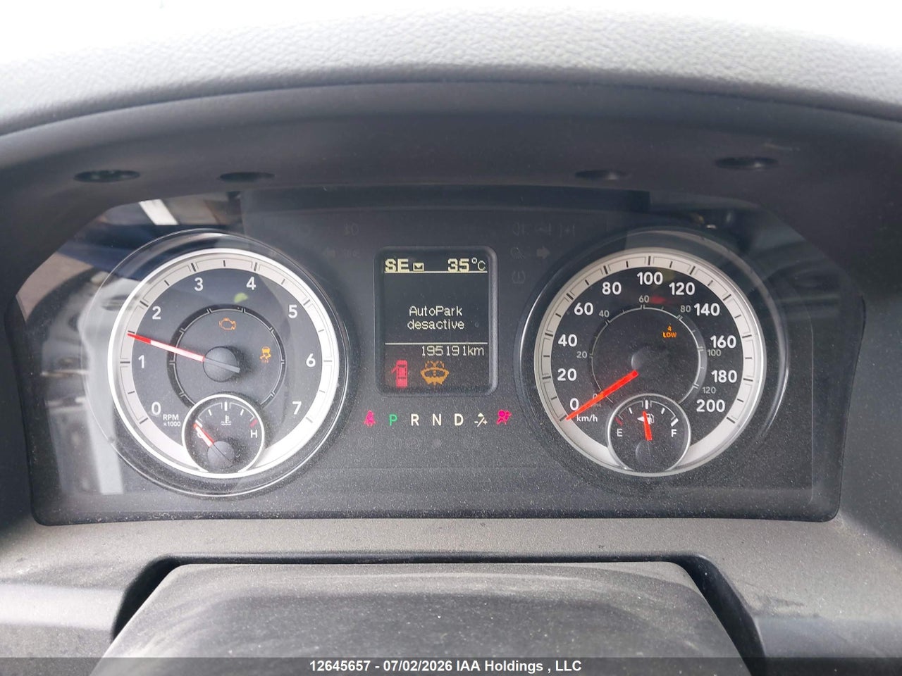 2019 RAM 1500 CLASSIC TRADESMAN thumbnail 8