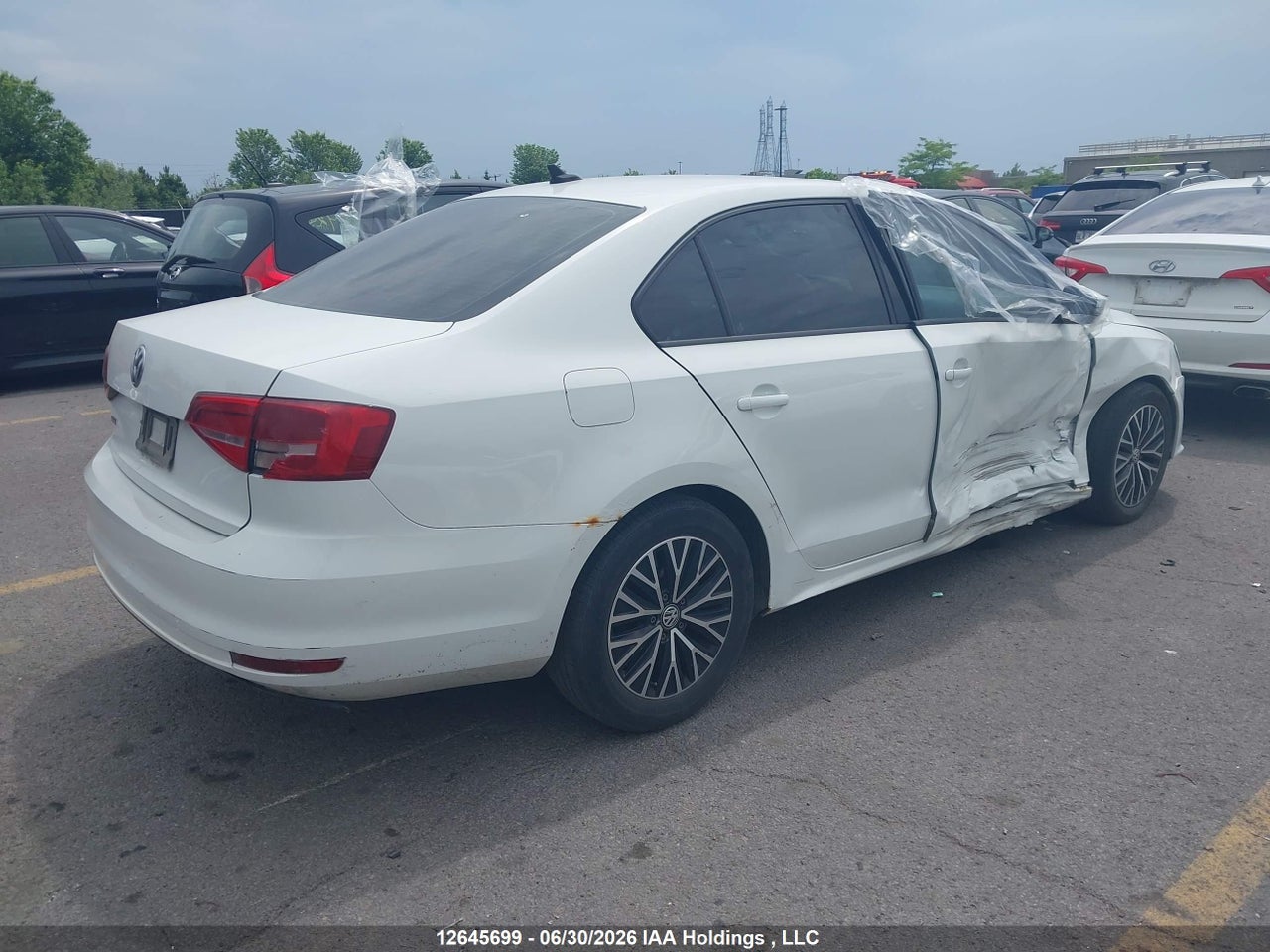 2015 VOLKSWAGEN JETTA S thumbnail 5
