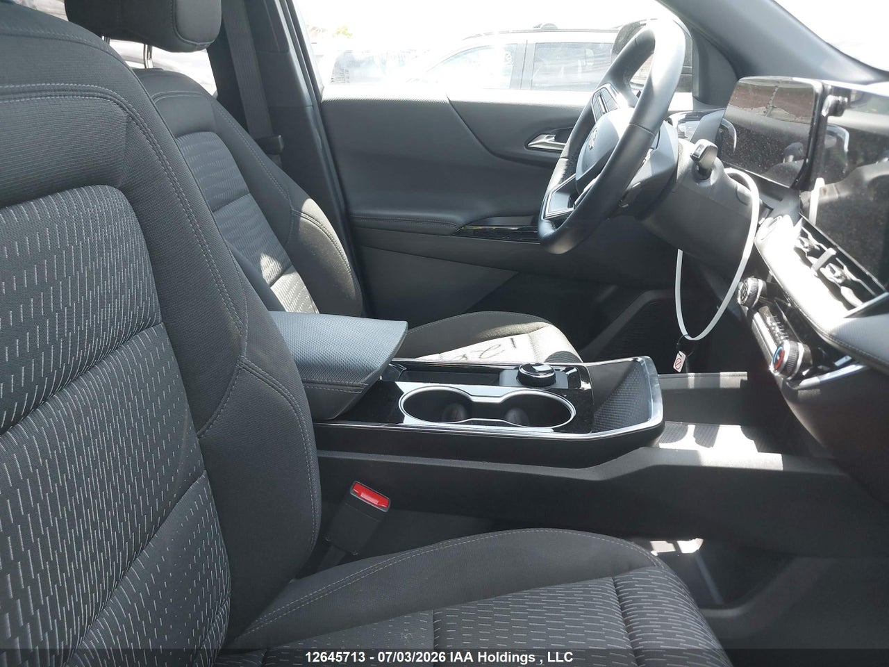 2026 CHEVROLET EQUINOX LT thumbnail 6