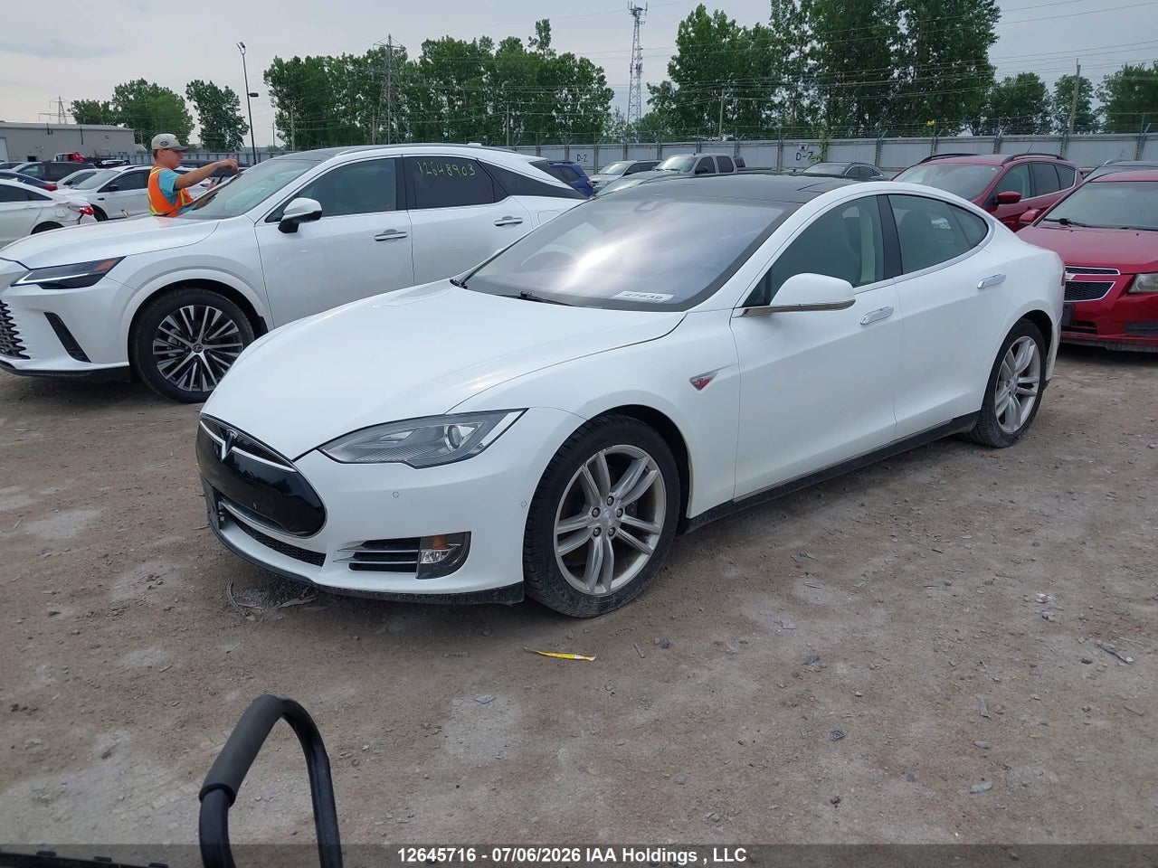 2014 TESLA MODEL S thumbnail 3