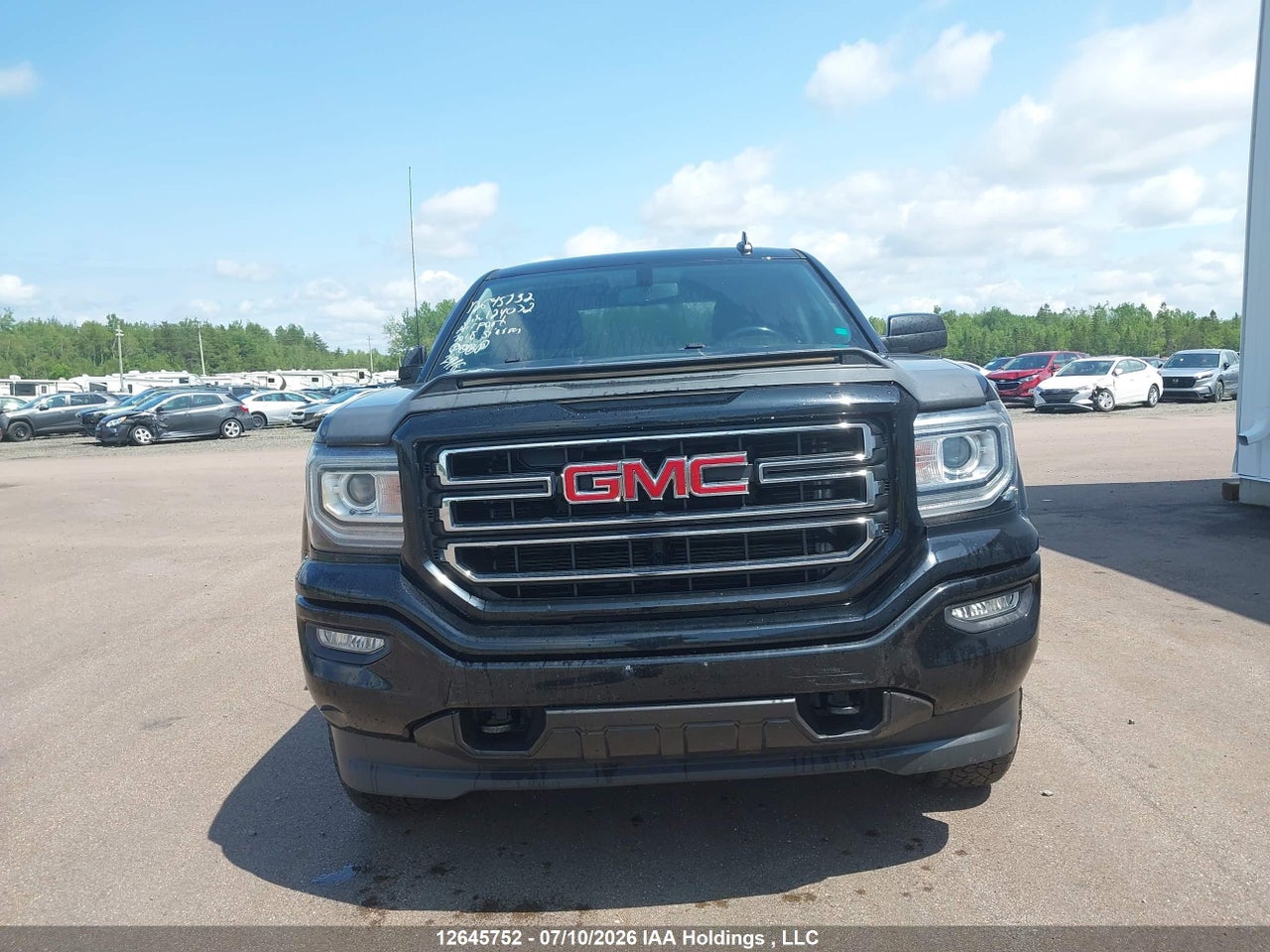 2018 GMC SIERRA K1500 SLE thumbnail 12