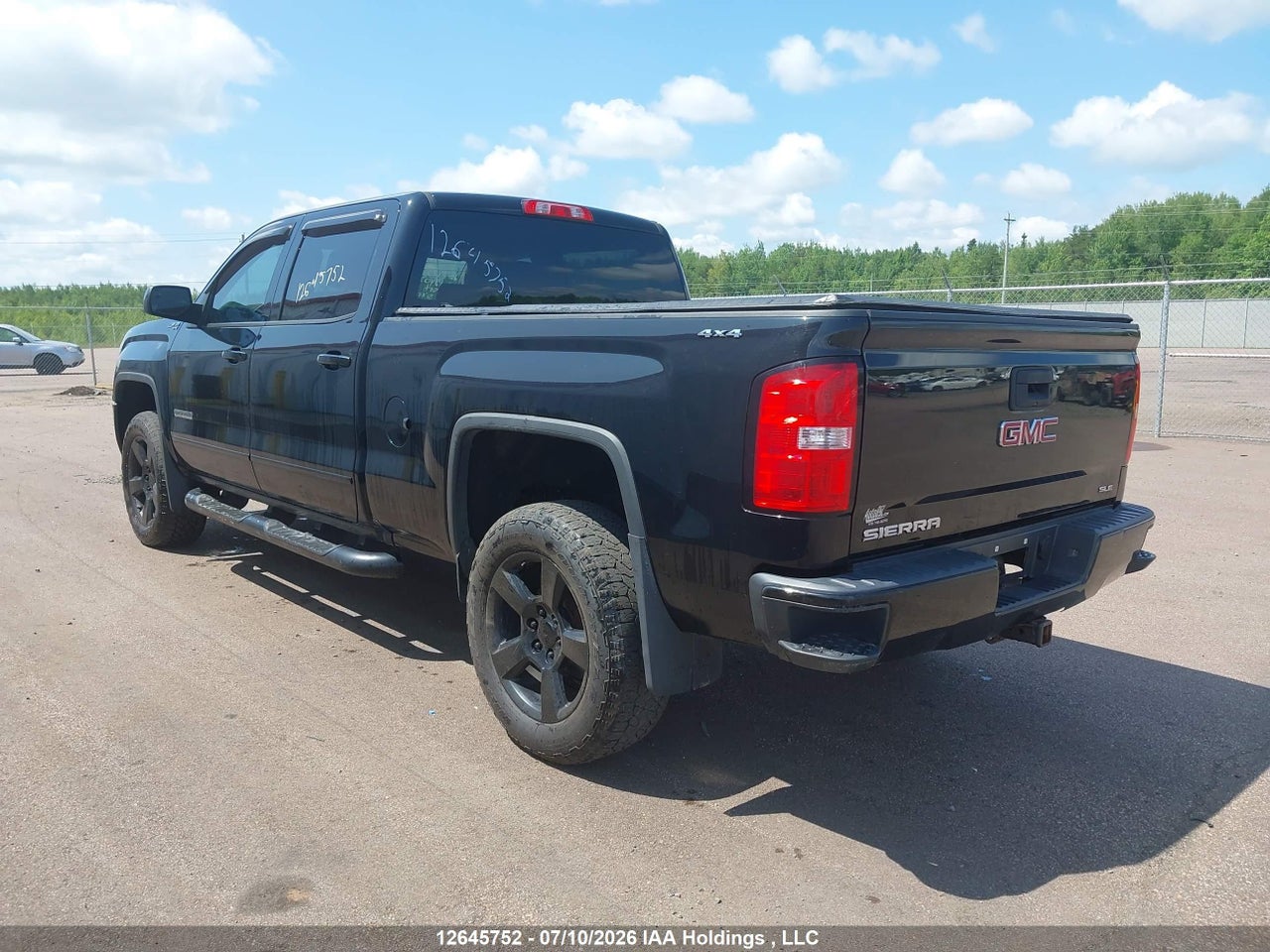 2018 GMC SIERRA K1500 SLE thumbnail 4