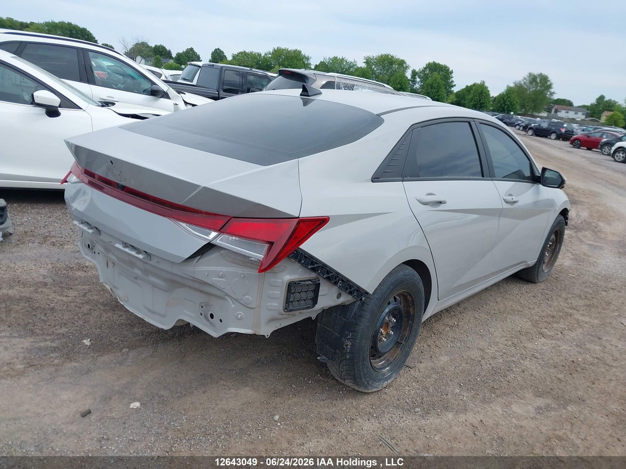 2023 HYUNDAI ELANTRA PREFERRED IVT thumbnail 5