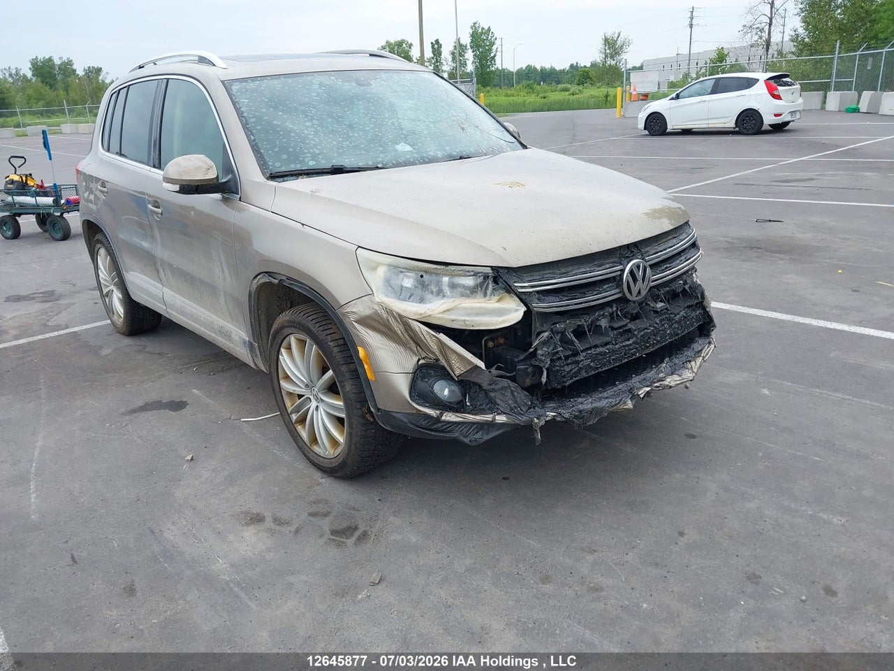 2015 VOLKSWAGEN TIGUAN S/SE/SEL/R-LINE thumbnail 2