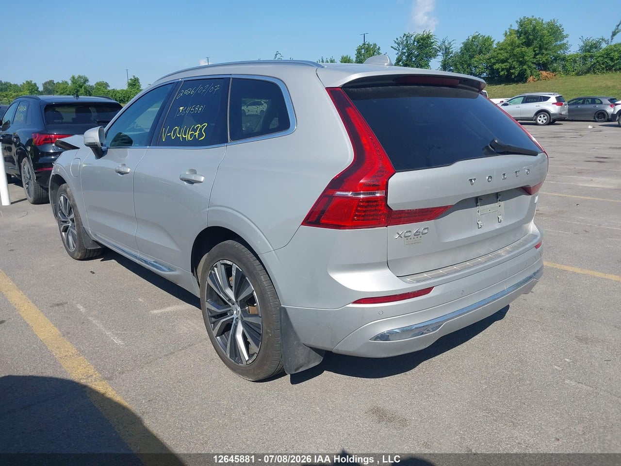 2022 VOLVO XC60 RECHARGE PLUG-IN HYBRID T8 INSCRIPTION EXPRESSION EXTENDED RANGE thumbnail 4