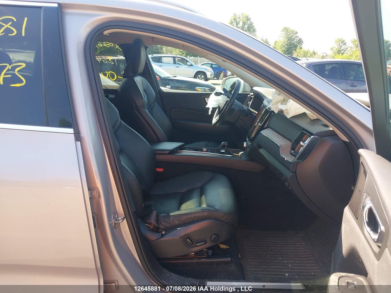 2022 VOLVO XC60 RECHARGE PLUG-IN HYBRID T8 INSCRIPTION EXPRESSION EXTENDED RANGE thumbnail 6