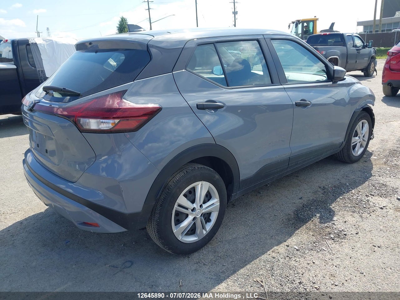2024 NISSAN KICKS thumbnail 5