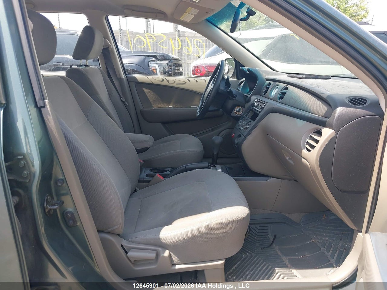 2004 MITSUBISHI OUTLANDER LS thumbnail 6