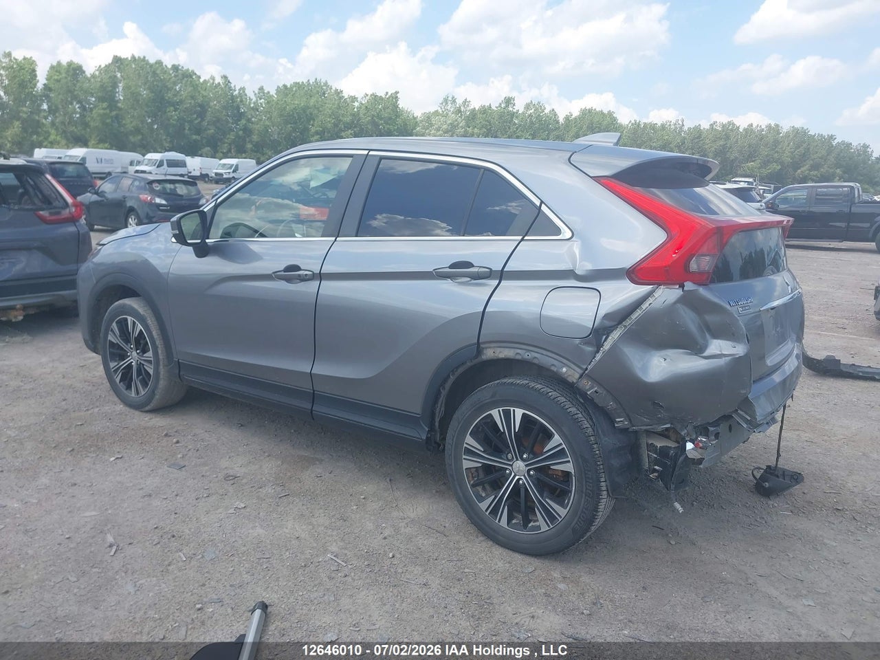 2018 MITSUBISHI ECLIPSE CROSS GT/SE thumbnail 4