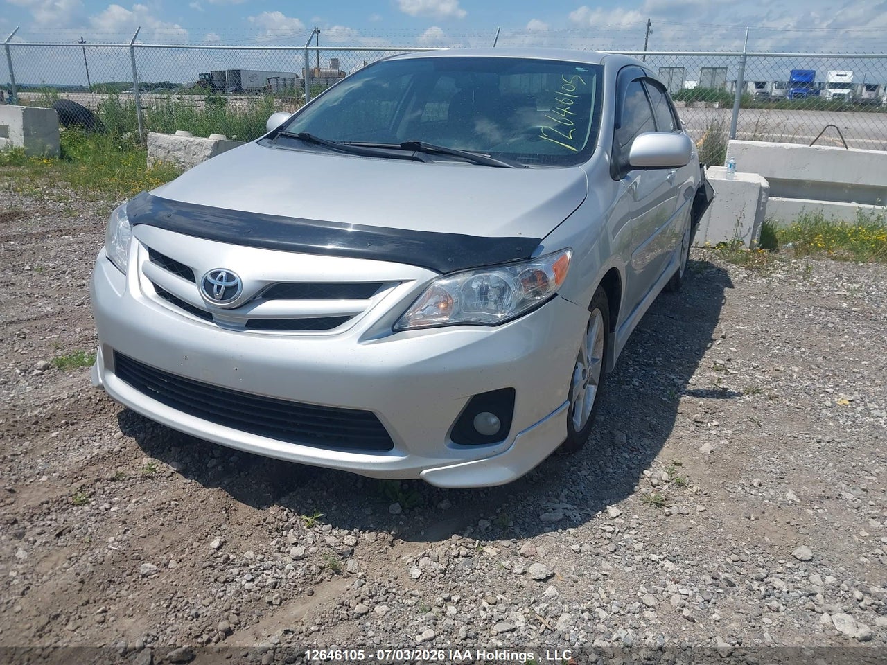 2012 TOYOTA COROLLA S/LE thumbnail 3