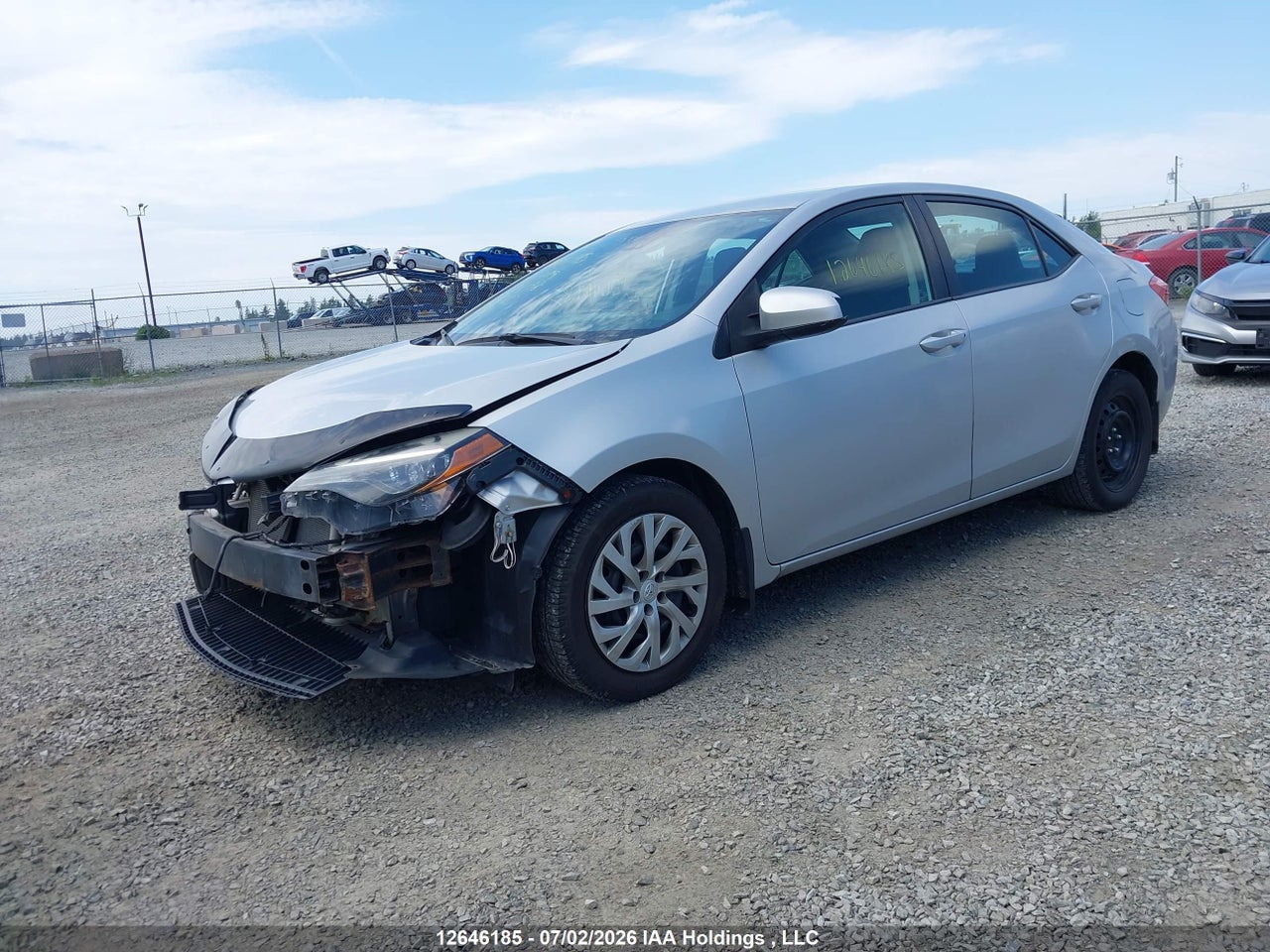 2018 TOYOTA COROLLA LE thumbnail 3