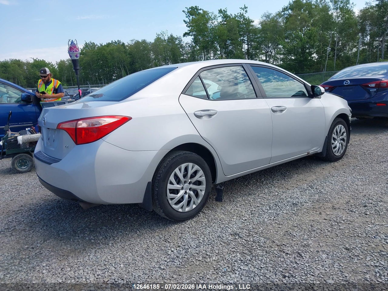 2018 TOYOTA COROLLA LE thumbnail 5