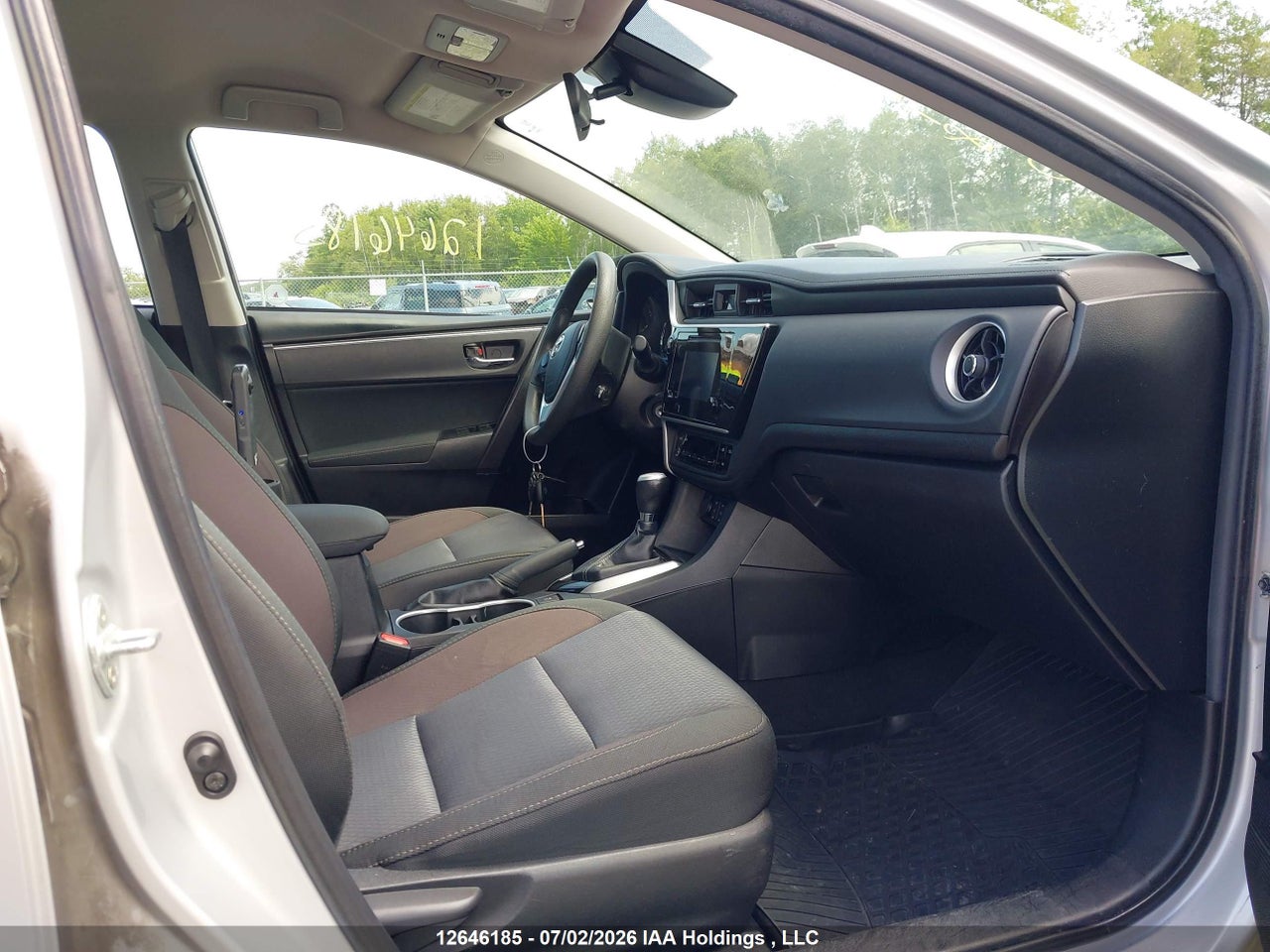 2018 TOYOTA COROLLA LE thumbnail 6