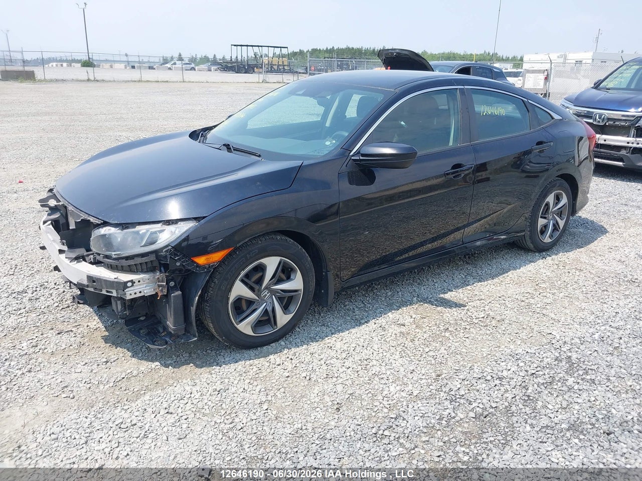 2019 HONDA CIVIC LX thumbnail 3