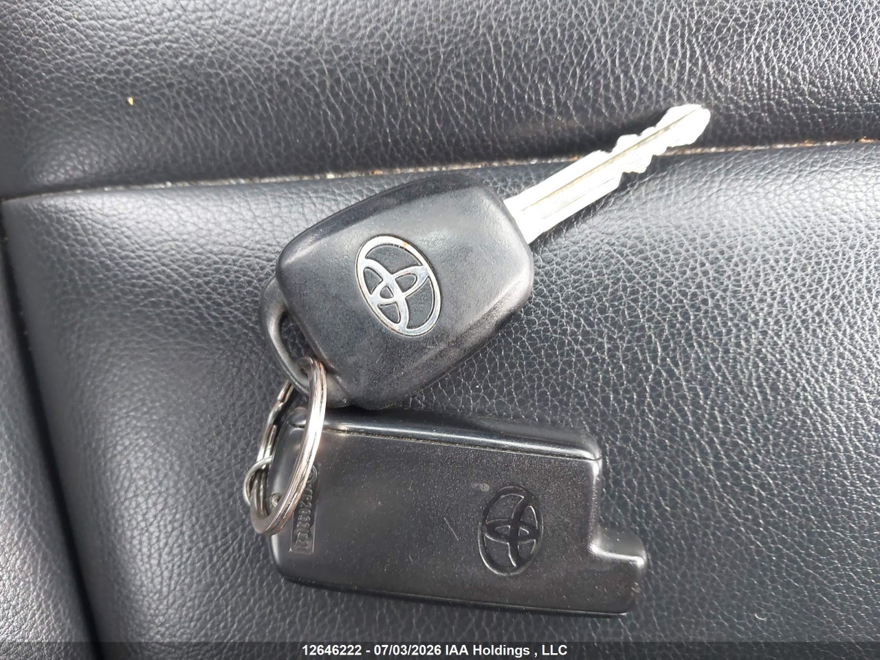 2016 TOYOTA RAV4 SE thumbnail 12