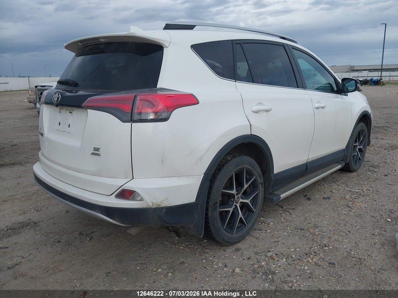 2016 TOYOTA RAV4 SE thumbnail 5
