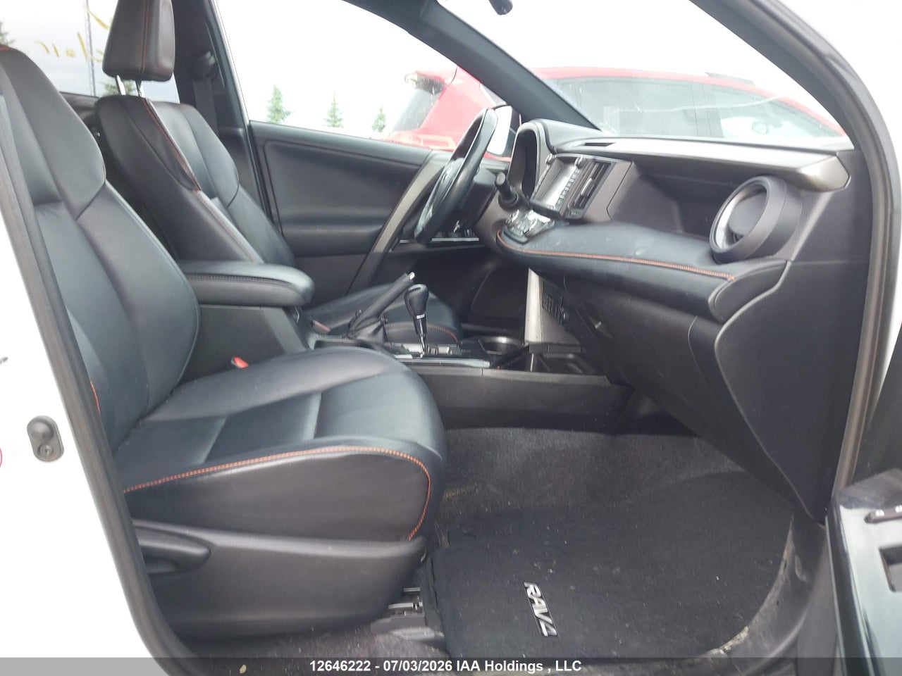 2016 TOYOTA RAV4 SE thumbnail 6