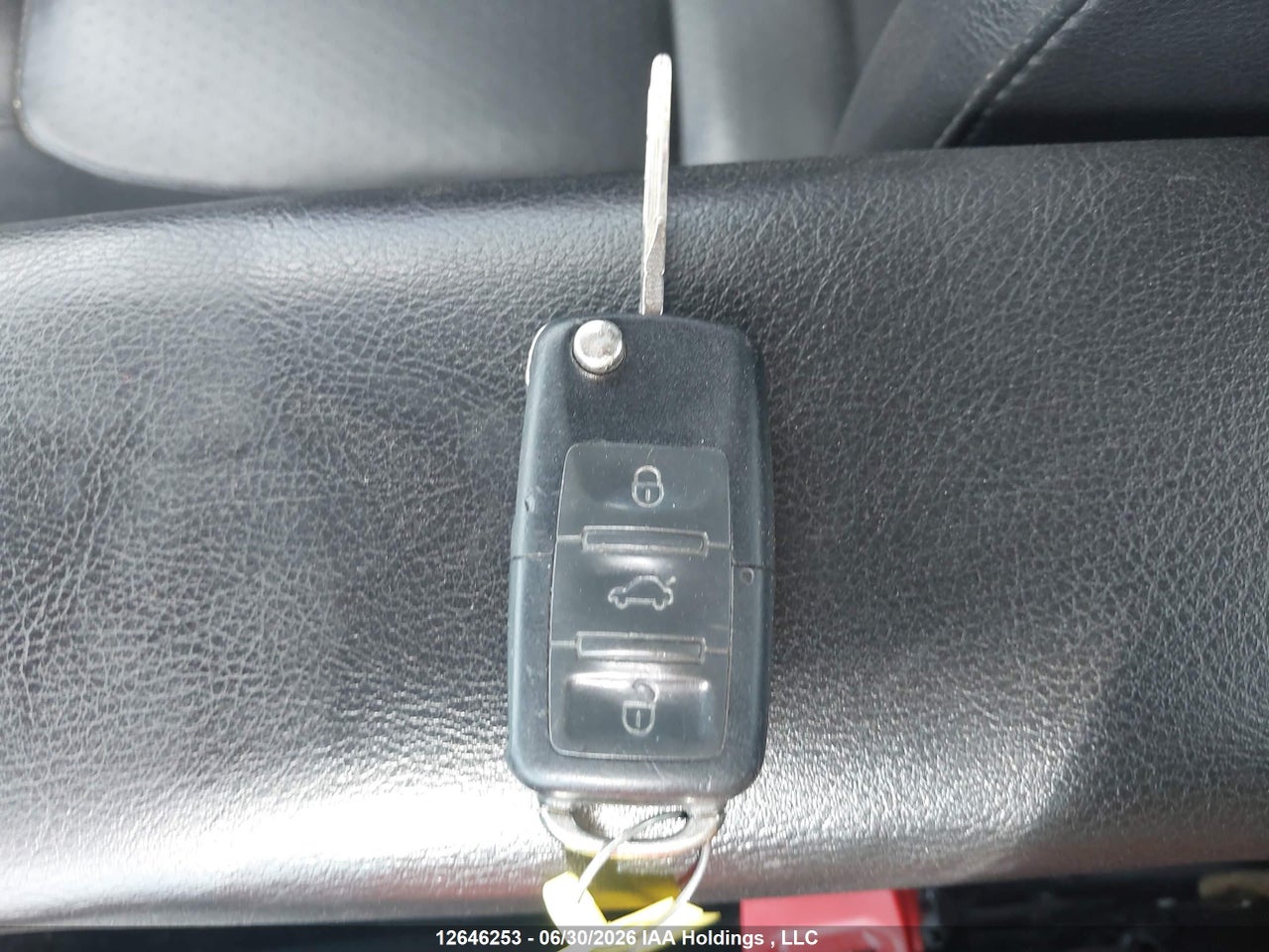2007 VOLKSWAGEN NEW BEETLE 2.5L LUXURY thumbnail 12