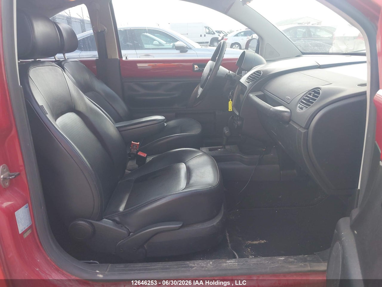 2007 VOLKSWAGEN NEW BEETLE 2.5L LUXURY thumbnail 6