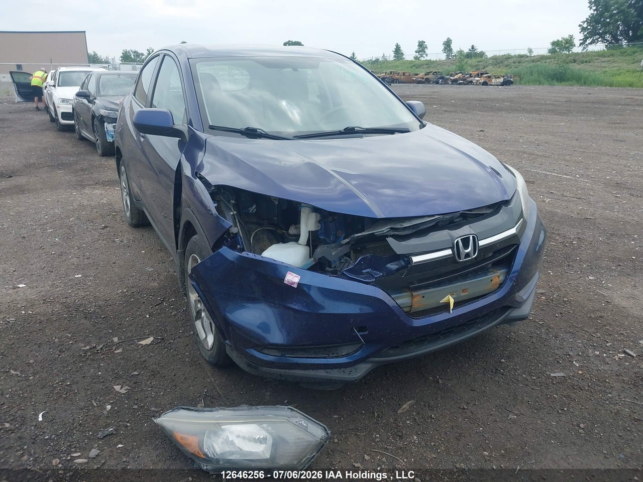 2017 HONDA HR-V LX thumbnail 2