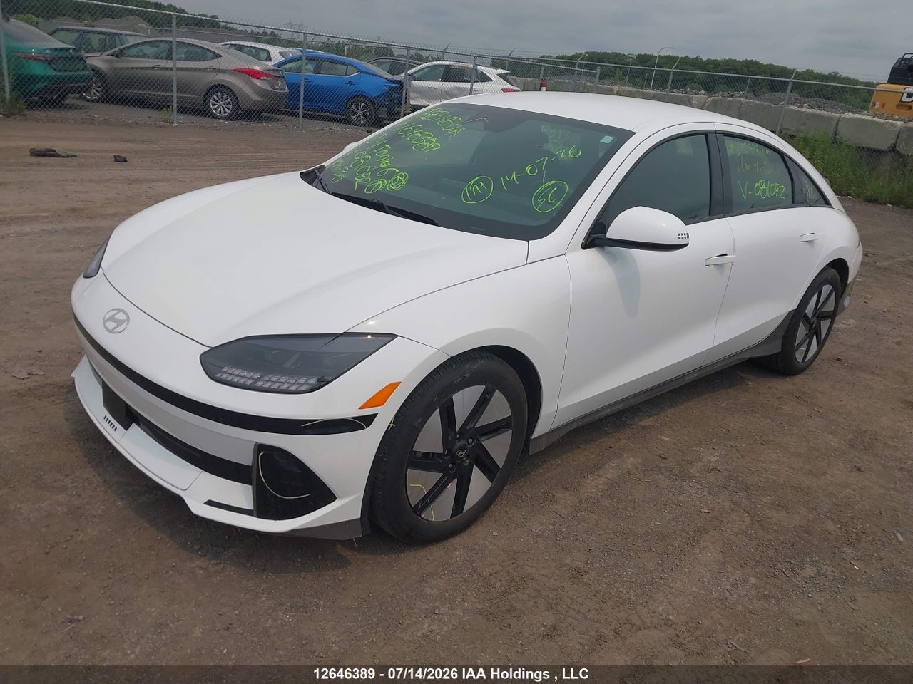 2024 HYUNDAI IONIQ 6 PREFERRED LONG RANGE thumbnail 3