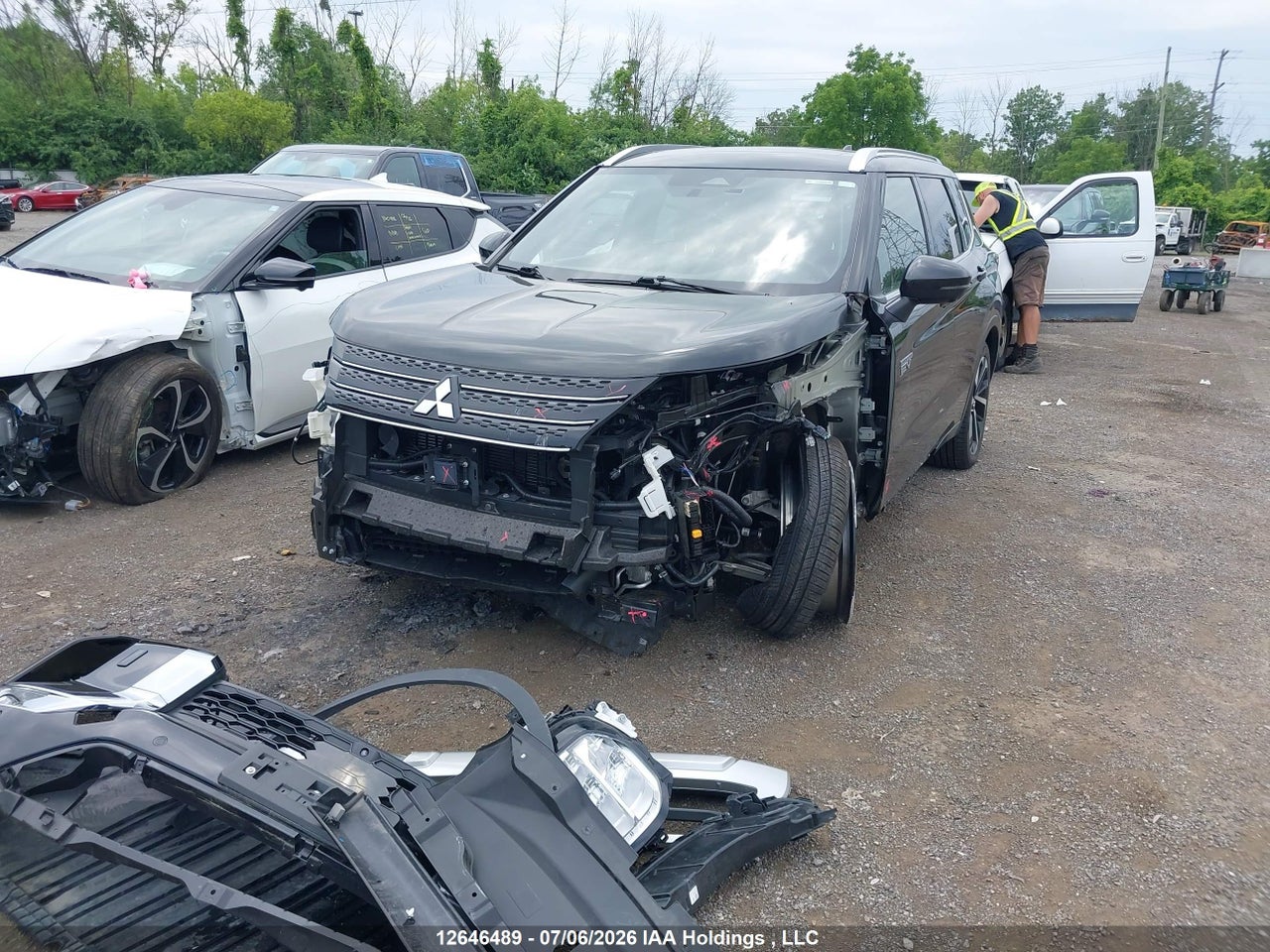 2023 MITSUBISHI OUTLANDER PHEV GT thumbnail 3