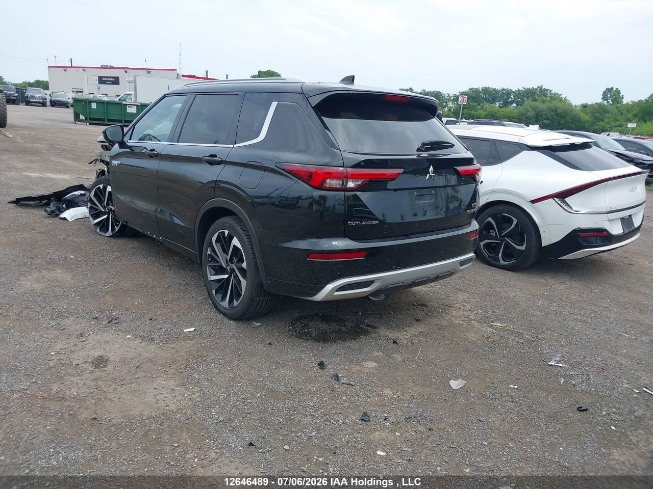 2023 MITSUBISHI OUTLANDER PHEV GT thumbnail 4