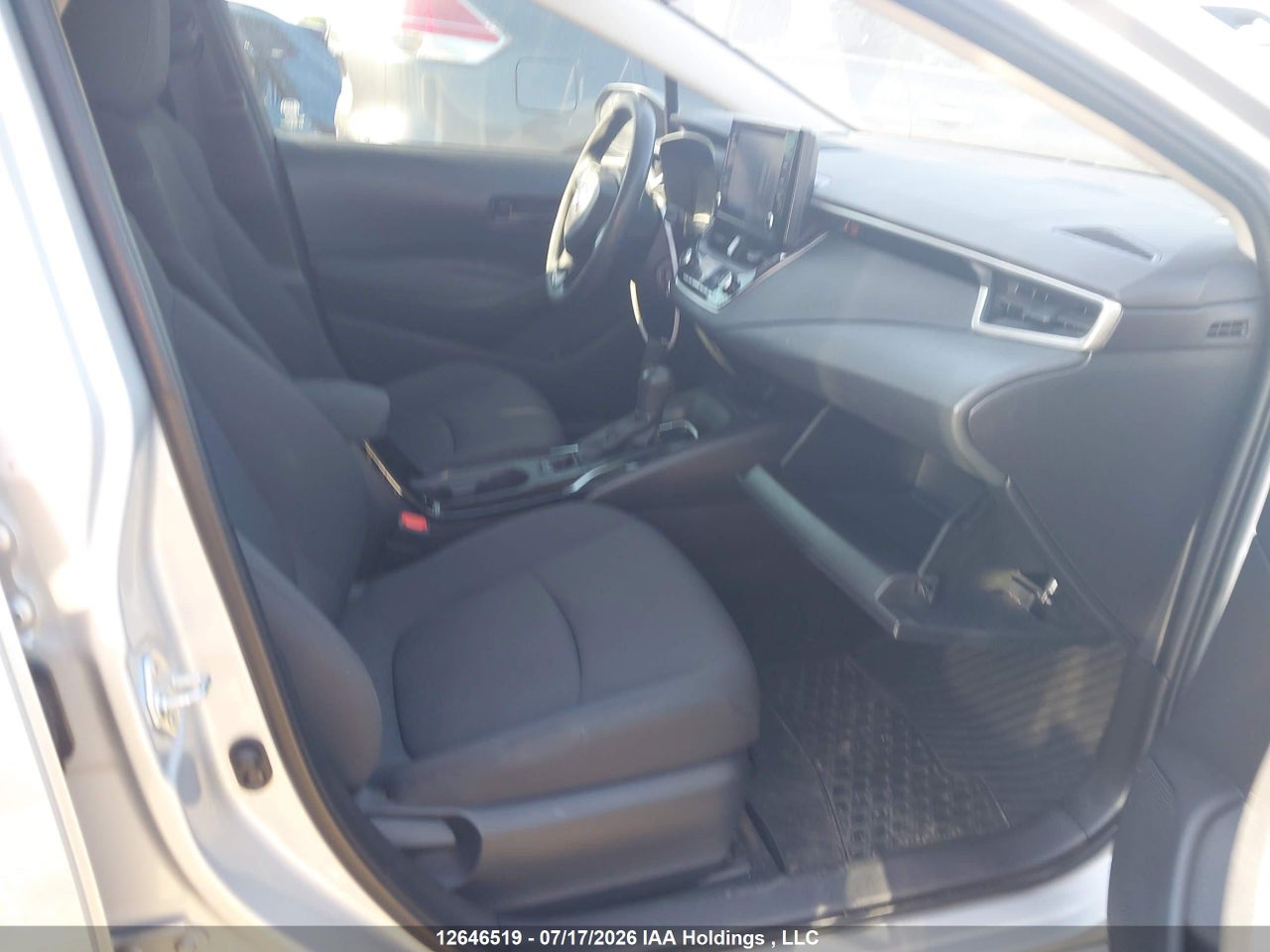 2022 TOYOTA COROLLA LE thumbnail 6