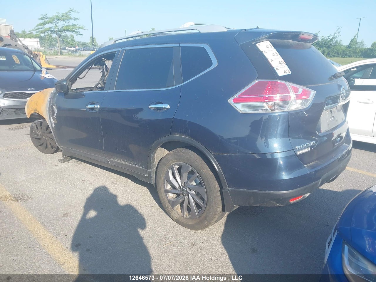 2016 NISSAN ROGUE S/SL/SV thumbnail 4