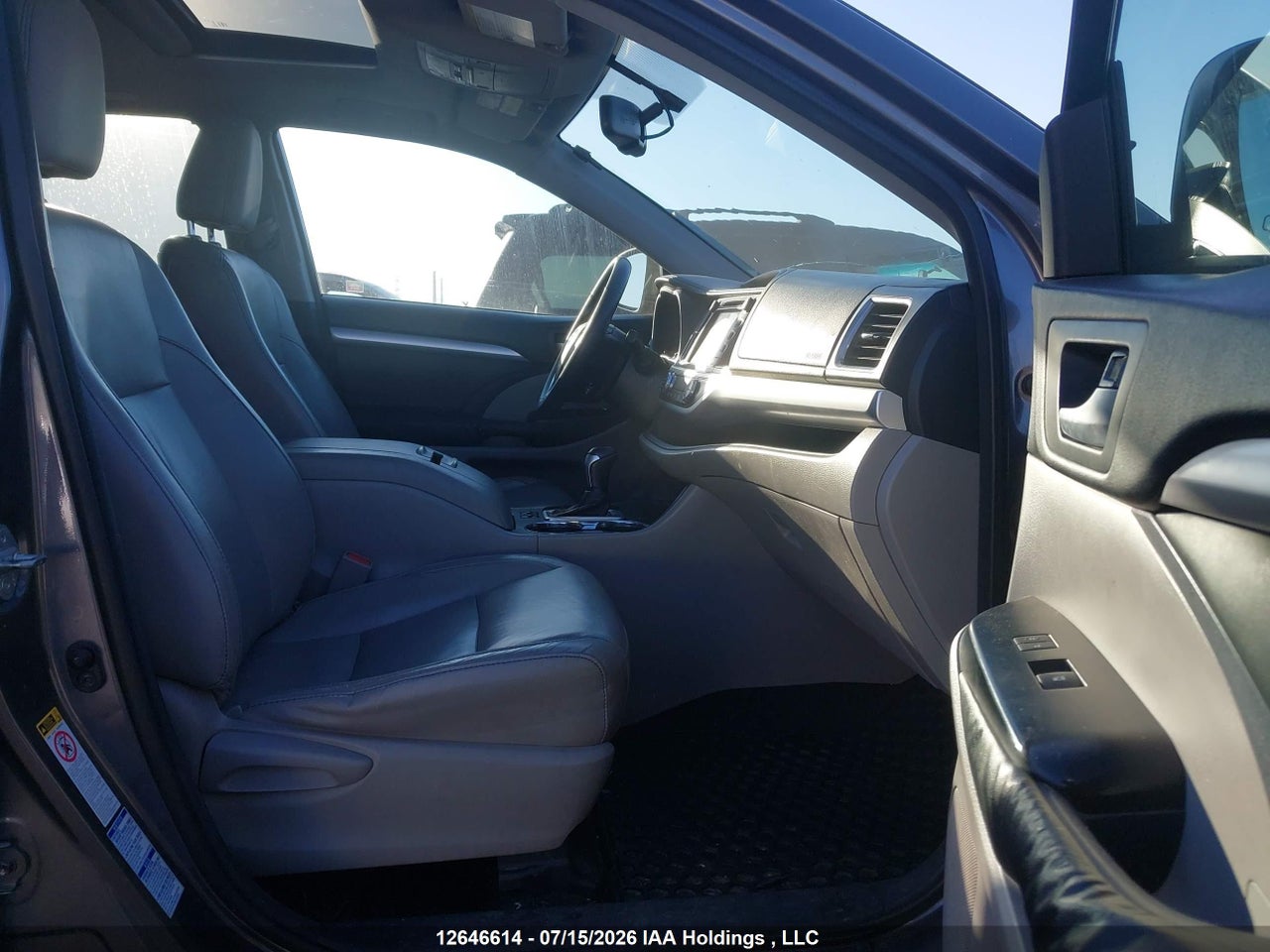 2015 TOYOTA highlander xle thumbnail 6