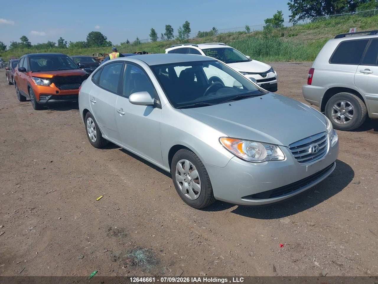 2010 HYUNDAI ELANTRA thumbnail 2