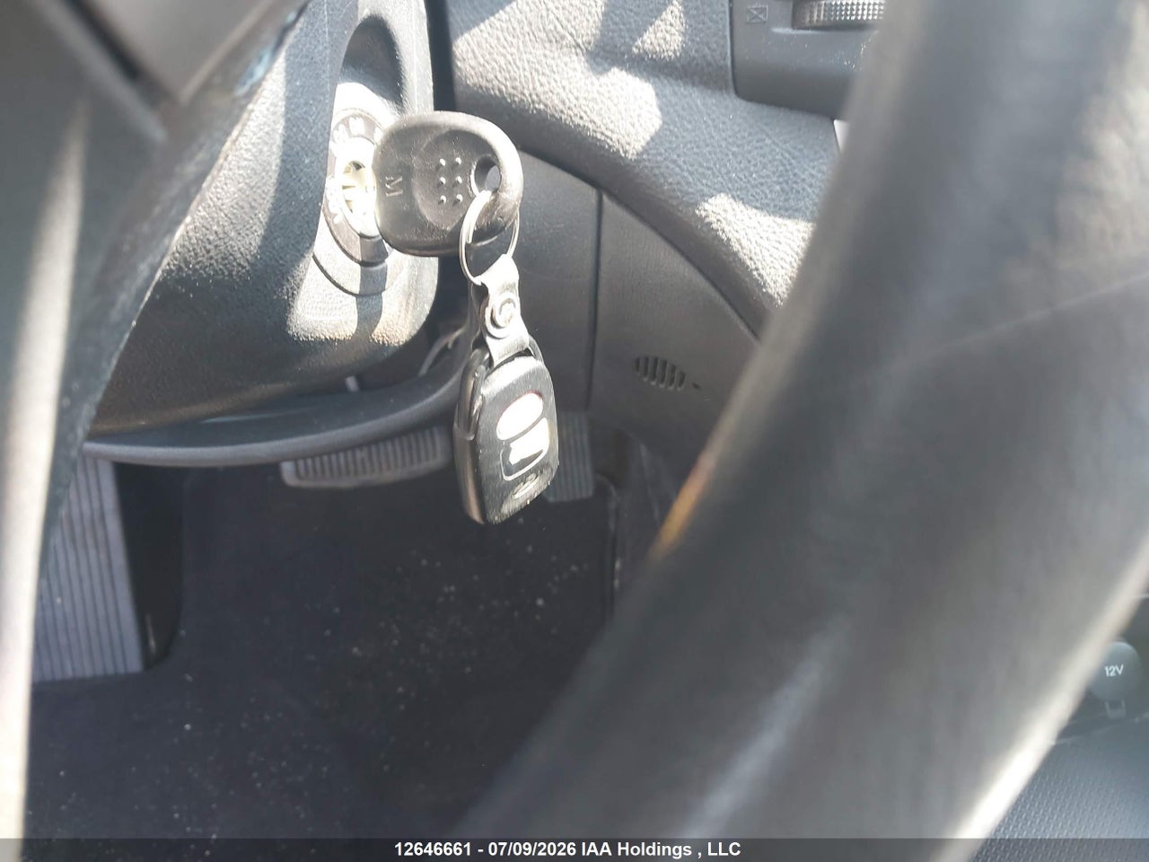2010 HYUNDAI ELANTRA thumbnail 12