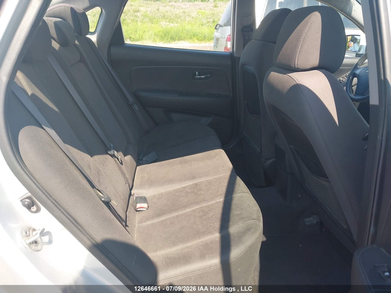 2010 HYUNDAI ELANTRA thumbnail 9