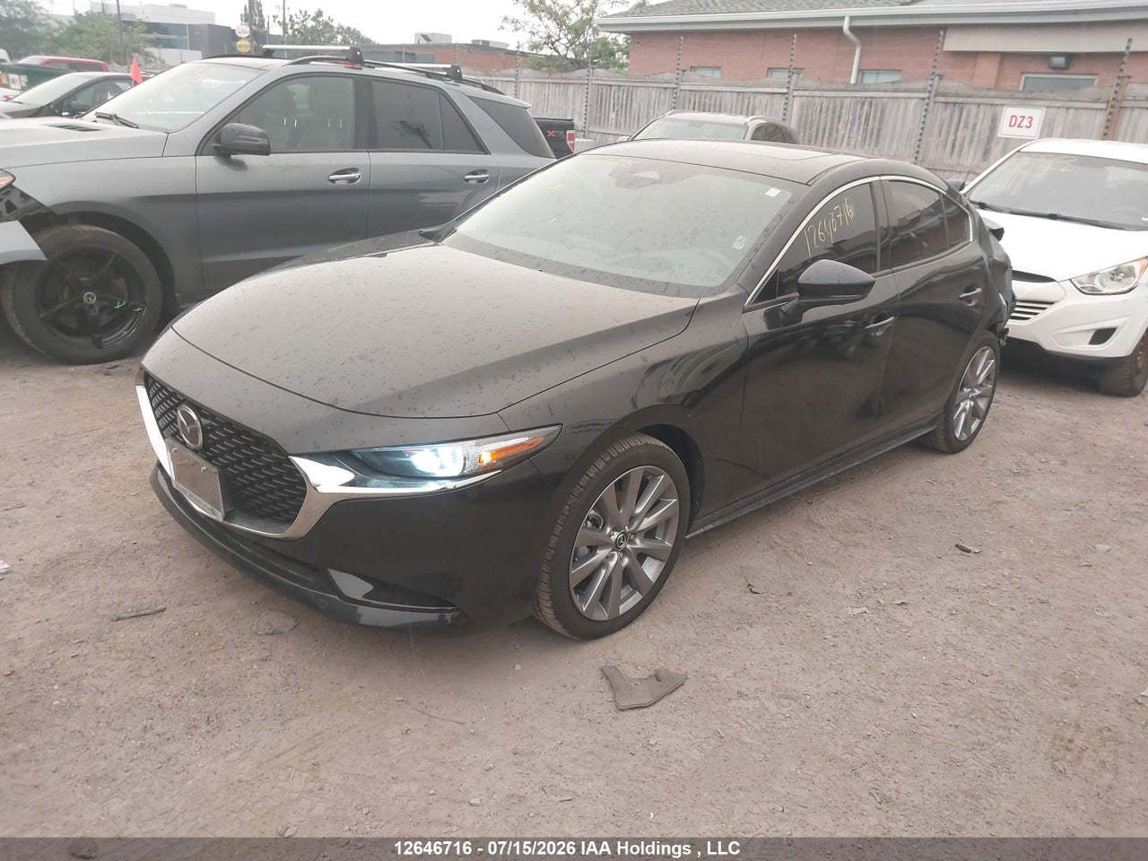 2025 MAZDA MAZDA3 GT thumbnail 3