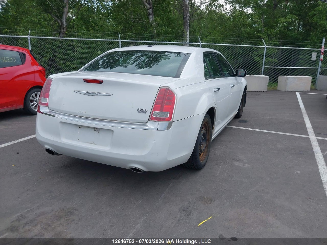 2012 CHRYSLER 300 LIMITED thumbnail 5