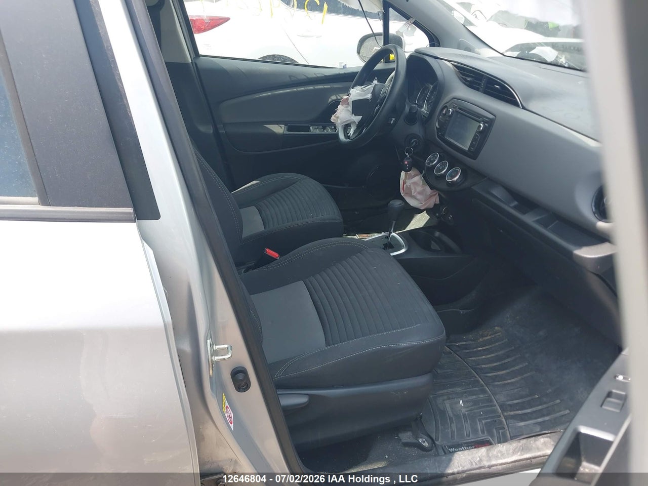 2018 TOYOTA YARIS LE thumbnail 6